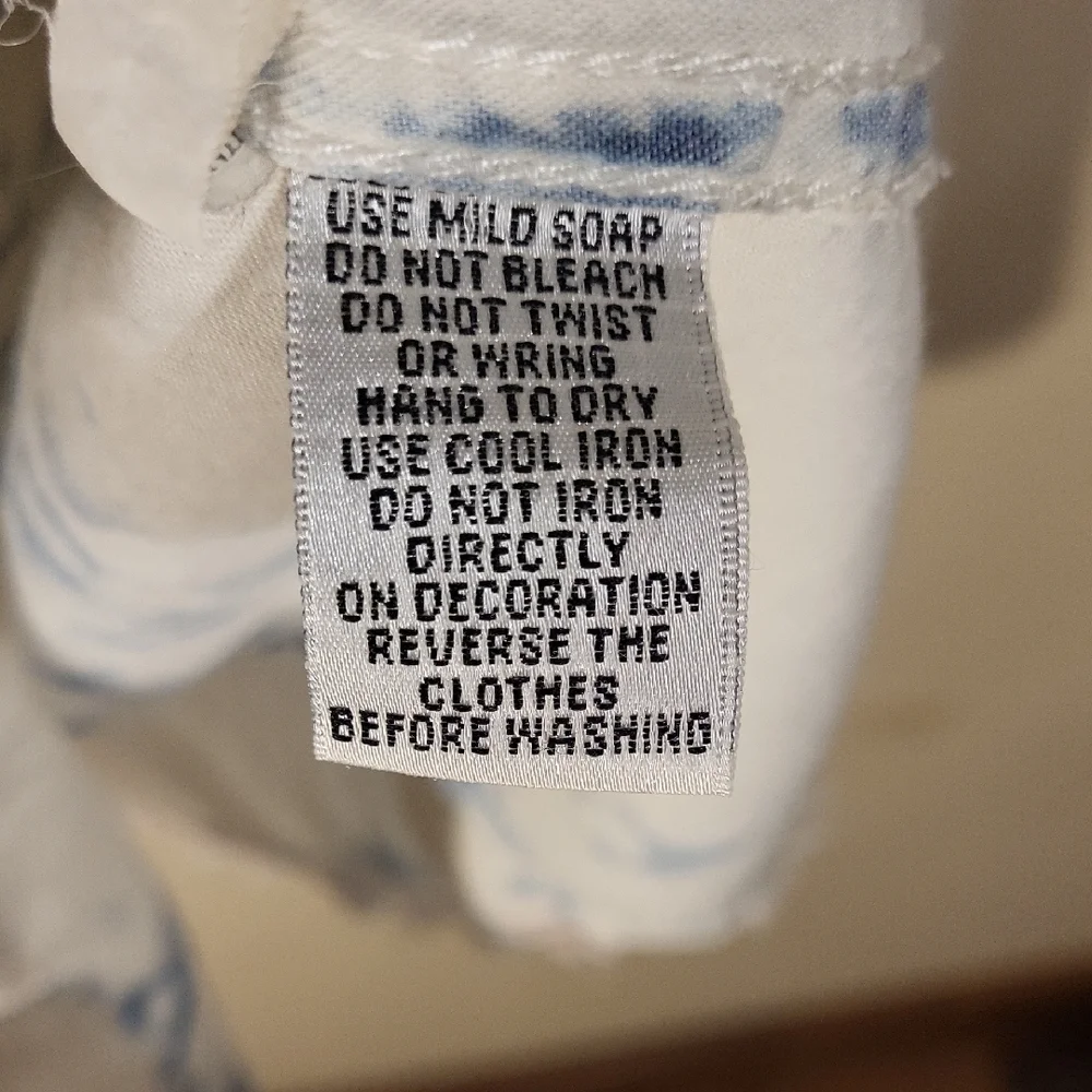 Micheal Ryan Embroidered Tie-Dye Denim Shirt  With Pearl Snaps- L - Picture 10 of 10